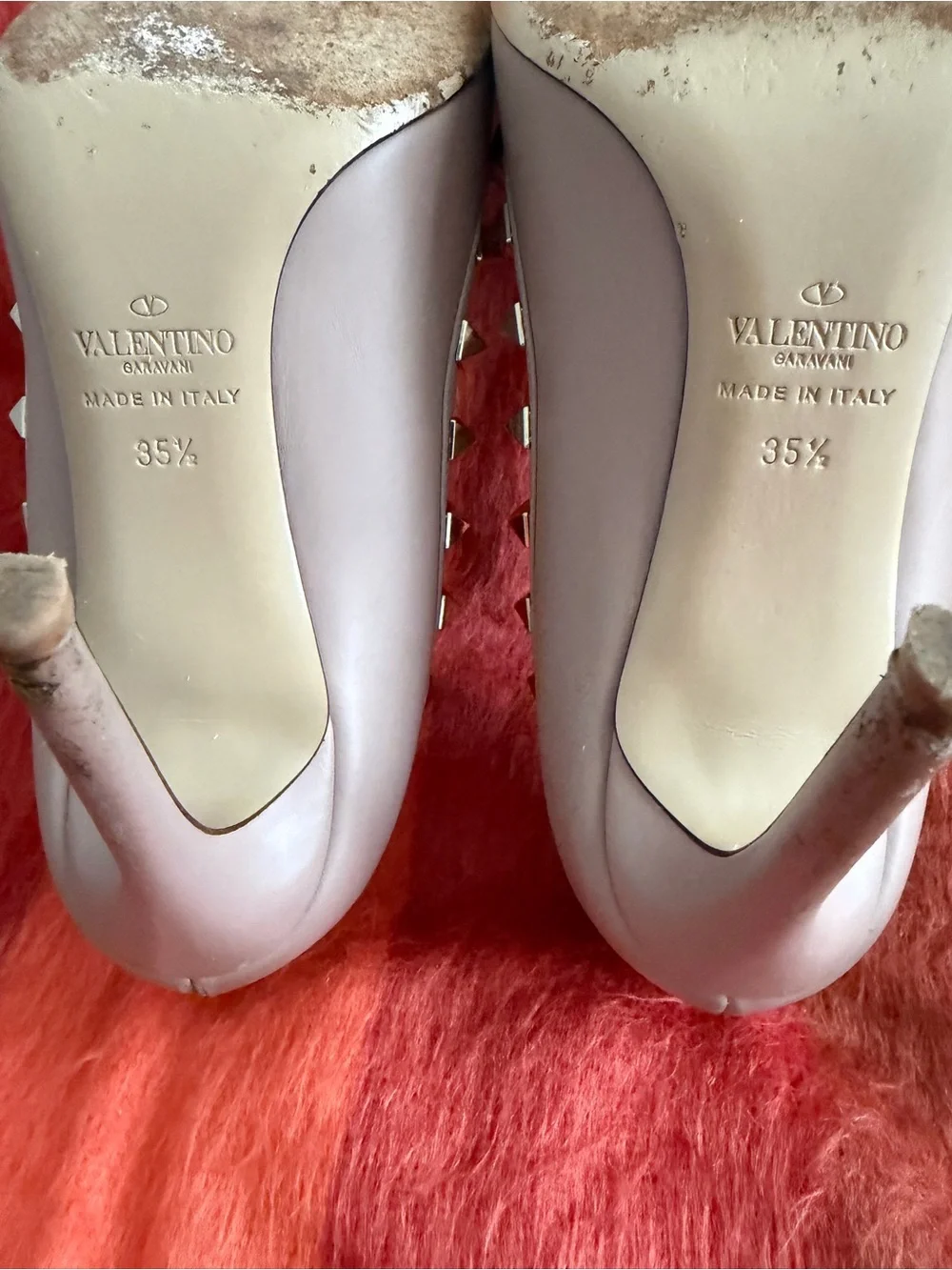 Authentic Valentino Garavani Rockstud Pumps | Nude Leather | EU 35.5